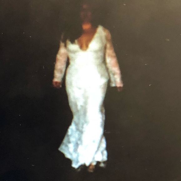 Meet your Posher, Vanessa - Picture 4 of 4